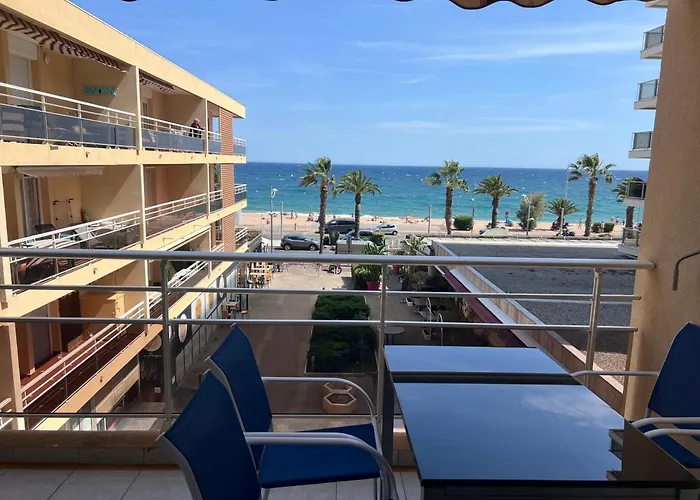 Apparemment Vue Avec Parking Lejlighed Fréjus